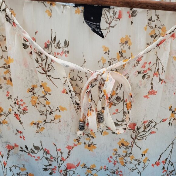 Rue21 Floral Crochet Boho Top S Sheer Long Sleeve Peasant Blouse Festival - Picture 9 of 16